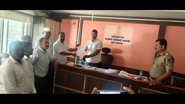 महालक्ष्मी पतसंस्थेच्या ठेवी तात्काळ द्या अन्यथा संस्था अध्यक्षाच्या घरावर मोर्चा काढणार महेश खराडे