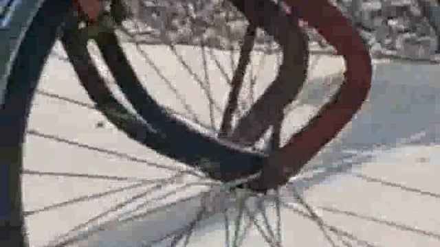 मौनी बाबा के पास जिला पंचायत की जमीन‌ पर अवैध निर्माण