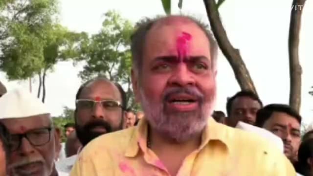 जागतिक पर्यावरण दिनाचे औचित्य साधून श्री क्षेत्र ज्योतिर्लिंग डोंगर संवर्धनासाठी दहा हजार देशी वाणाच्या वृक्षांचे रोपण केले.