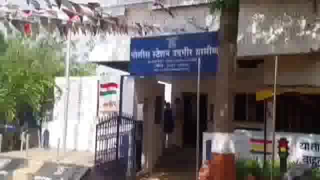 गंडीपाटी जवळ दुचाकीच्या धडकेत एक जण गंभीर जखमी