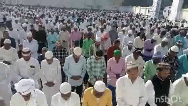 सूर्यगढ़ा -बकरीद पर्व को लेकर सूर्यगढ़ा पुलिस रही अलर्ट वहीं ईदगाह मस्जिदों में बकरीद की नवाज अदा की गई।