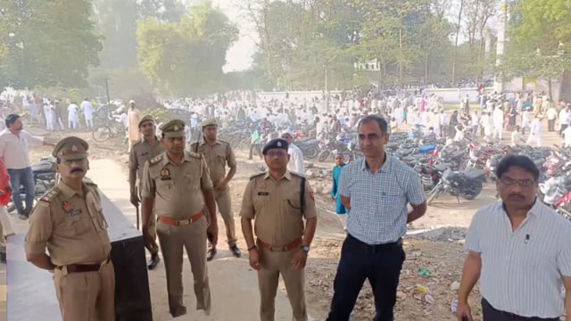 *आज दिनांक 07.06.2025 को ASP(W) श्री संजय राय द्वारा SDM कुण्डा, CRO व क्षेत्राधिकारी कुण्डा के साथ ईद-उल#latest-news 