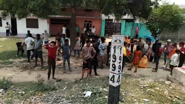 इटियाथोक रेलवे स्टेशन के पास ट्रेन की चपेट में आने से बगाही निवासी 50 वर्षीय अधेड़ बंसी की दर्दनाक मौत 