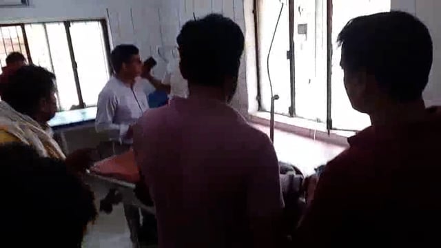 मड़ौली गांव में सोलर काबैटरा इन्वर्टर फटने से नवरंग सिंह65की मौत पत्नी अनुसुइया 62घायलरेफर मौके पर पुलिस कर रही जांच 