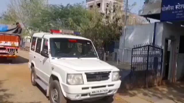 चांदेगाव तलावातून शेतकऱ्यांच्या चार मोटारी पळविल्या,अज्ञातावर गुन्हा दाखल