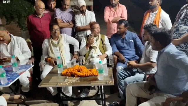 जानलेवा हमले में घायल BJPनेता के घर पहुंचे पूर्व उद्योग मंत्री समीर महासेठ, अपराधी के गिरफ्तार नहीं होने पर जताई चिंता 