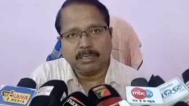 ଢେଙ୍କାନାଳ ରେ ବଢୁଛି ହଇଜା ରୋଗ ସଂଖ୍ୟା ୩୨ କି ବୃଦ୍ଧି ନାହାନ୍ତି ଡାକ୍ତର 