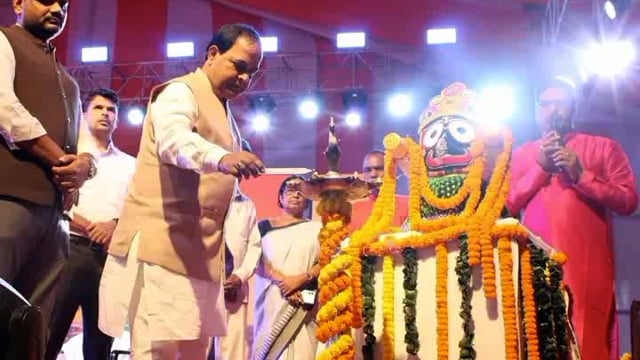 ଢେଙ୍କାନାଳ ମହିଷାପାଟ ସ୍ଥିତ ପଲିଶ୍ରୀମେଳା ପଡ଼ିଆ ଏକ ବର୍ଷ ପୂର୍ତ୍ତି ଅବସର ରେ ମନ୍ତ୍ରୀ କୃଷ୍ଣଚନ୍ଦ୍ର ପାତ୍ର 