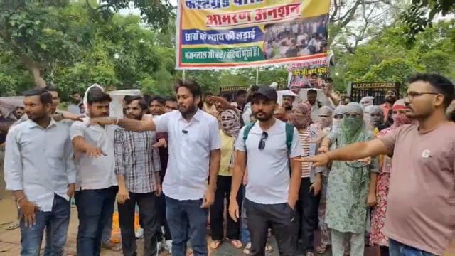 Students Vow Never to Vote BJP if First Grade Exam Date Isn’t Postponed by 3 Months — Manoj Meena#politics