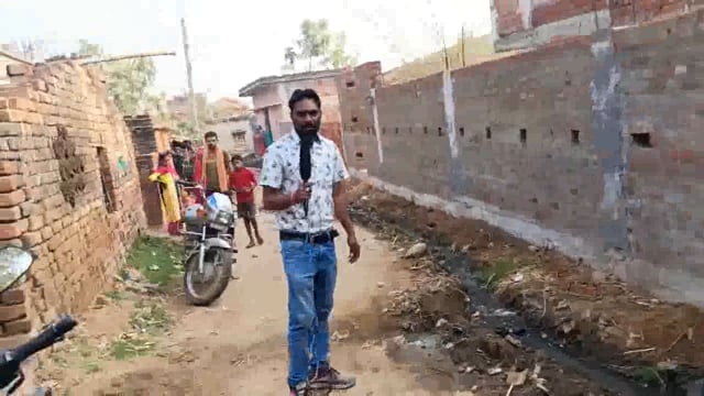 झारखंड राज देवघर जिला अंतर्गत वार्ड संख्या -09 ग्रामीणों को काफी परेशानी सामना करना पड़ रहा है।। 