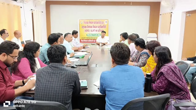 पांच विधानसभा क्षेत्र के निर्वाचक निबंधन पदाधिकारी द्वारा अधिसूचित सहायक निर्वाचन निबंधन पदाधिकारी को दिया गया प्रशिक्षण