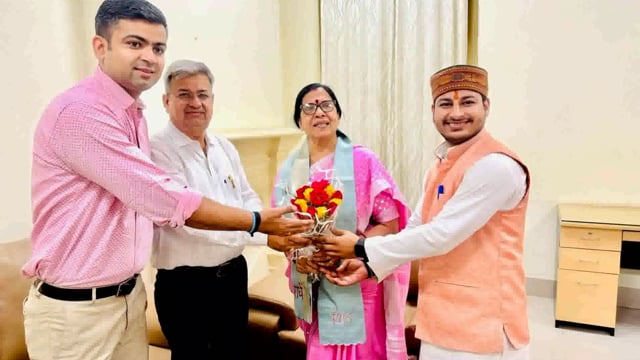 भाजपा झांसी महानगर विधानसभा सीपरी मंडल मंत्री बने रुद्राक्ष गुप्ता पार्टी नेतृत्व के प्रति किया आभार व्यक्त