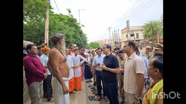 मथुरा: गोवर्धन में मुड़िया पूर्णिमा मेला को लेकर डीएम एस एस पी ने किया निरीक्षण सुरक्षा व्यवस्था का लिया जायजा...