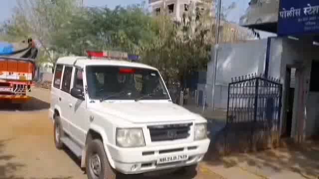 एसटी कॉलनी येथे चोरट्यांने गोडाऊन फोडून सोयाबीनचे ६७ बॅग पळविले,अज्ञातावर गुन्हा दाखल