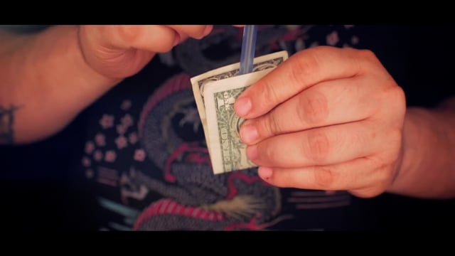 Video The Gifted Pen by Joshua Kaufmann & Bacon Magic