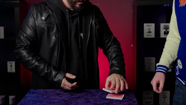 Video LONG CARD (Gimmicks and Instructions) by Apprentice Magic - Trick