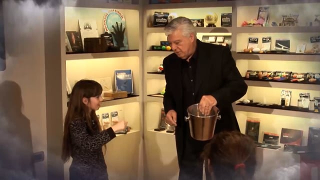 Video The Bucket by Iñaki Zabaletta, Greco and Vernet - DVD