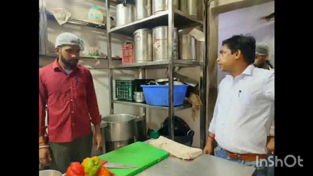 मथुरा: खाद्य एवं औषधि प्रशासन के द्वारा मिलावटी खाद्य एवं पेय पदार्थों के विक्रय पर रोकथाम हेतु विशेष अभियान चलाया गया 