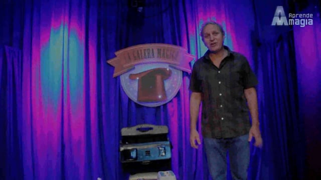 Video THE CARD INTO THE EGG (Gimmicks and Online Instructions) by Alan Alfredo Marchese and Aprendemagia