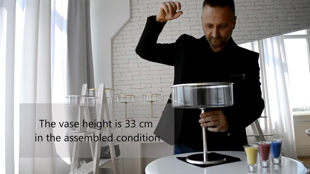 Video Compact Vase SILVER by Victor Voitko - Trick