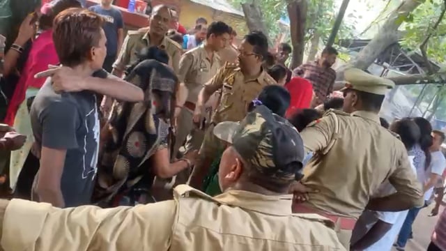 कोचिंग की आड़ में बालिकाओं से करता था शोषण संचालक कहता था मुझे बना बॉयफ्रेंड