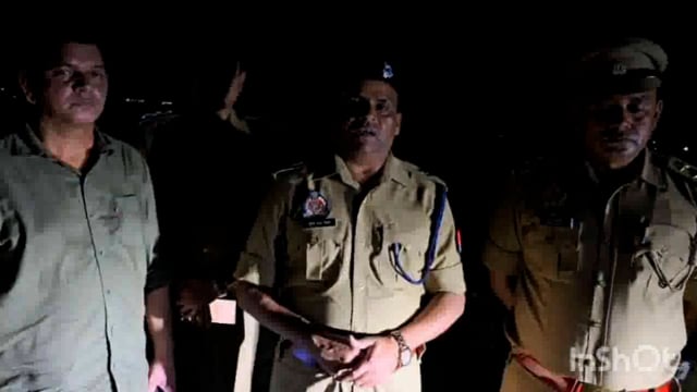 मथुरा: SOG टीम एवं थाना महावन पुलिस की संयुक्त कार्यवाही मुठभेड़ के दौरान चार शातिर बदमाशों के पैर में लगी गोली गिरफ्तार