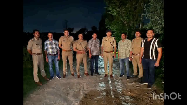 मथुरा: एसओजी टीम एवं पुलिस की संयुक्त कार्यवाही मुठभेड़ के दौरान पैर में लगी गोली घायल बदमाश गिरफ्तार...