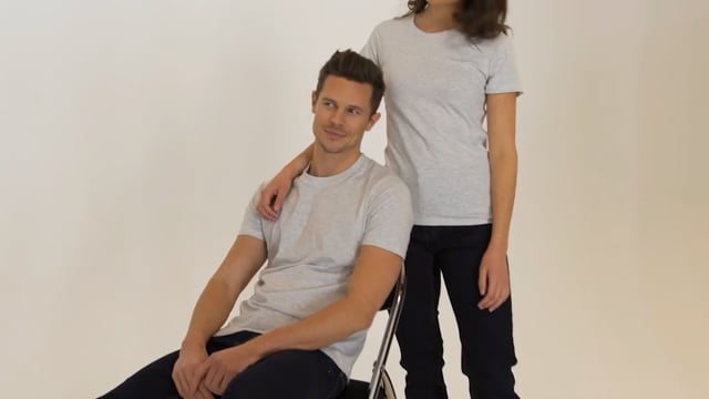 Tee-shirt personnalisé unisexe blanc col rond en coton semi-peigné 150 gr/m² - Regent