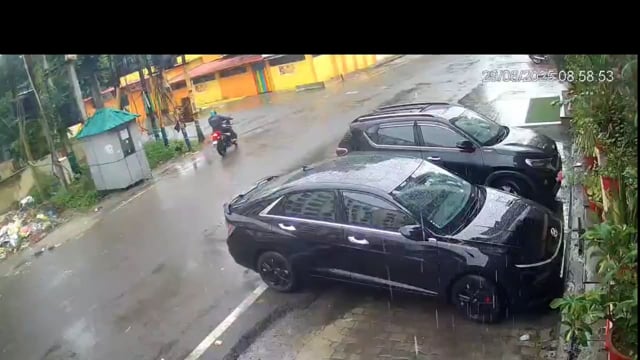 रुड़की! बेकाबू कार की चपेट में आने से युवती की दर्दनाक मौत से मचा हड़कंप!