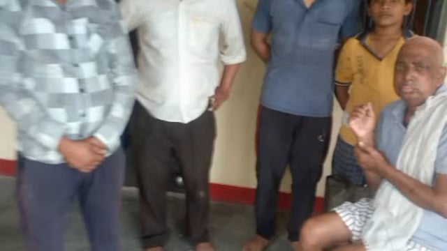 ईंटों का ट्रैक्टर चालक हुआ साइबर ठगी का शिकार पुलिस को दी सूचना