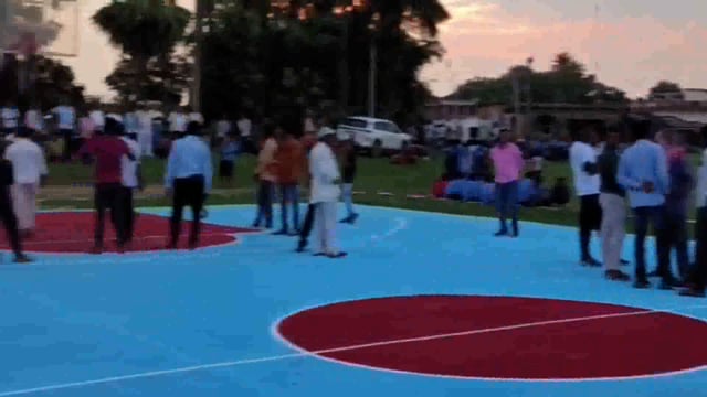 तेलिया पहाड़ पंचायत में आयोजित राज्य स्तरीय खेल प्रतियोगिता का अधिकारियों ने खिलाड़ियों से मिलकर ली जानकारी