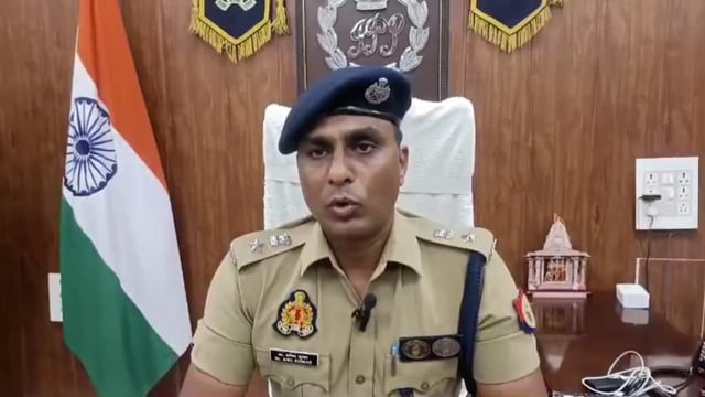 *मोहर्रम त्योहार के दृष्टिगत जनपद प्रतापगढ़ में शांति एवं कानून व्यवस्था बनाए रखने हेतु किए गए जनपदीय पुलिस #latestnews 