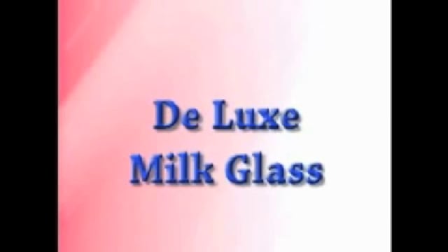 Video Deluxe milk glass by Bazar De Magia