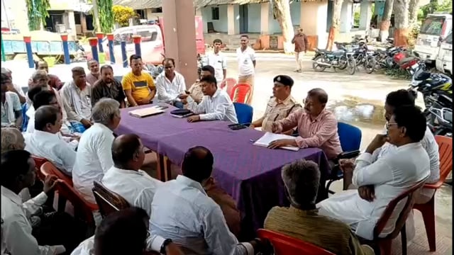 अमरपुर थाना परिसर में मोहर्रम पर्व को लेकर शांति समिति की बैठक आयोजित।