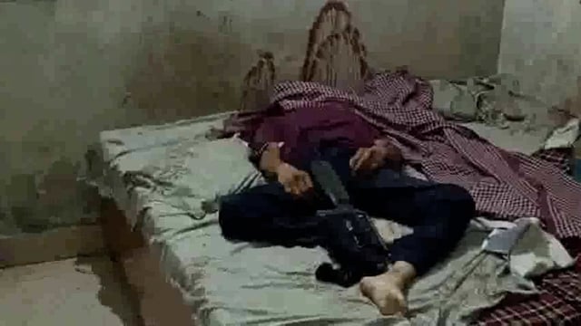 रुड़की! पूर्व सैनिक ने रायफल से खुद को मारी गोली! इलाके में दहशत का माहौल!