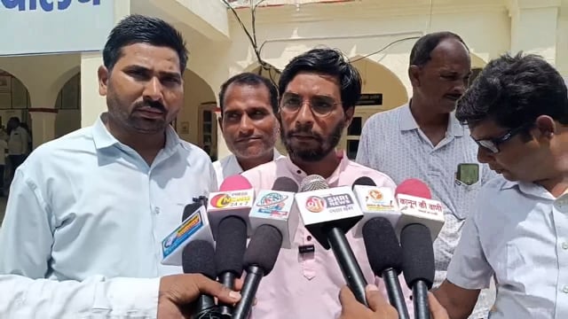 मुजफ्फरनगर पुराने वीडियो वायरल को लेकर संयुक्त पत्रकार महासभा के पदाधिकारीयों ने कप्तान साहब से मुलाकात की