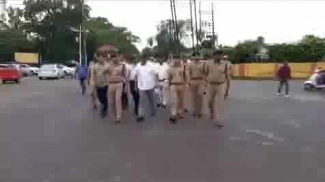 ➡️....मेरठ : कांवड़ यात्रा को लेकर पुलिस, प्रशासन अलर्ट

🆔 .....बाबा औघड़नाथ मंदिर पहुंचे कमिश्नर, DIG
 अधिकारियों ने व्यवस्थाओं का लिया जायज़ा
 मंदिर के आसपास रूट का भी किया निरीक्षण
 संबंधित अधिकारियों को दिए ज़रूरी दिशा निर्देश