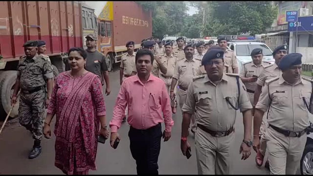 मुहर्रम पर्व को लेकर शहर में निकाली गई फ्लैग मार्च