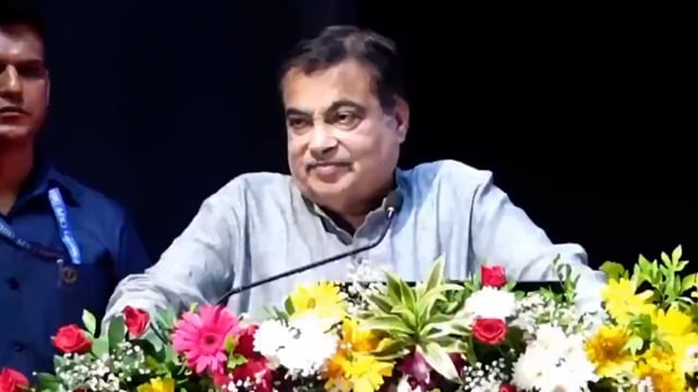 नितिन गडकरी का बड़ा बयान: "देश में गरीबों की संख्या बढ़ रही है और धन चंद अमीरों के हाथों में केंद्रित हो रहा है"#political