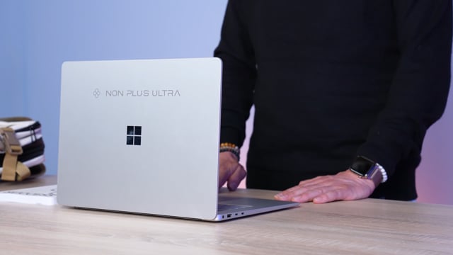 Microsoft Surface Laptop7 CP 256GB (15"/Elite/16GB) Platinum W11P - UK