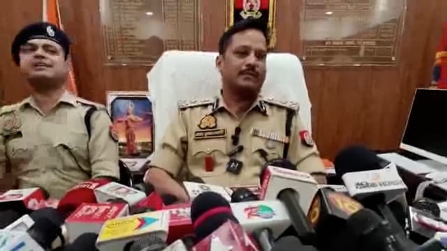 श्रावण मास में कावड़ियों के लिए डीआईजी रेंज बरेली के द्वारा तैयारियां पूर्ण मीडिया कर्मियों को दी जानकारी