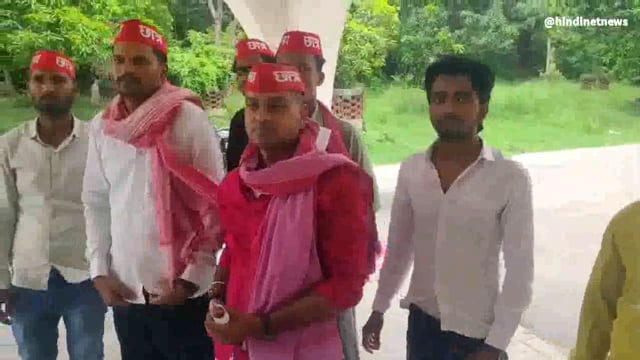 समाजवादी पार्टी छात्र सभा के कार्यकर्ताओं ने भाजपा सरकार द्वारा सरकारी स्कूलों को मर्ज को लेकर किया विरोध प्रदर्शन 