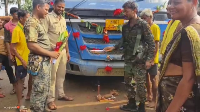 (Gadchiroli)मरकणार ते अहेरी बसेवेचा शुभारंभ