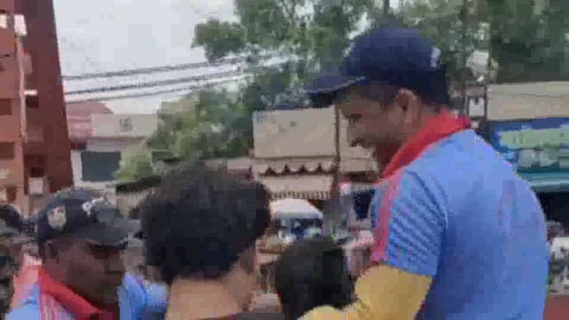 हरिद्वार! पुलिस ने पेश की बहादुरी की मिशाल! जान पर खेलकर बचाई कावड़िए की जान!