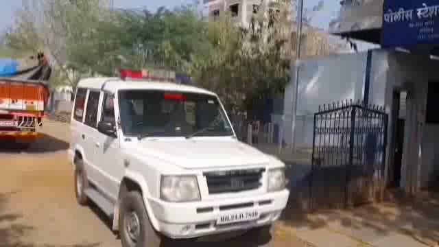 हैबतपूर येथे ट्रॅक्टर काढण्यास का सांगतोस म्हणून मारहाण,चौघावंर गुन्हा दाखल