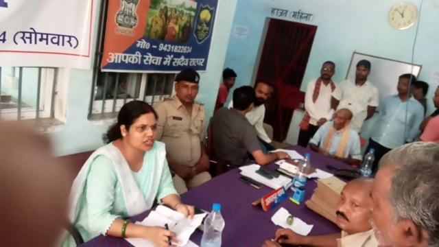 थाना परिसर में लगाए गए जनता दरबार में छह मामलों का हुआ निपटारा।