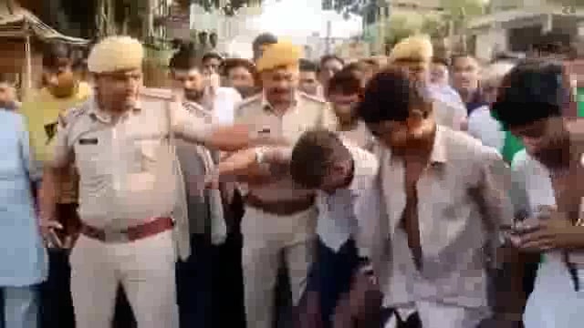 *पारस हॉस्पिटल पटना में भर्ती चंदन मिश्रा की हत्या मे संलिप्त..*

*शार्प शूटरो का हाल देख लिजिए।*
☝️☝️☝️