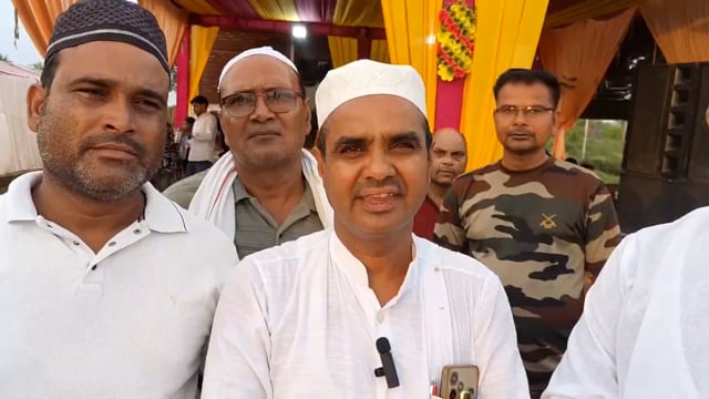 कांवरियों पर मुस्लिम समाज ने बरसाए फूल, कि हिंदू मुस्लिम भाईचारे की मिसाल कायम