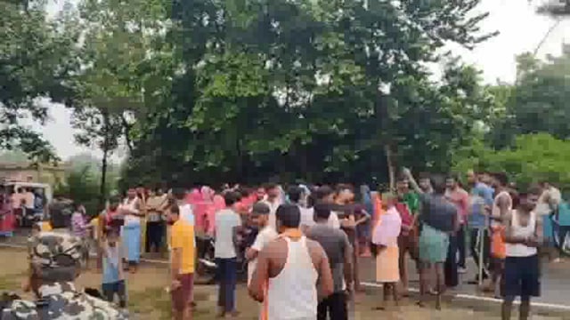 वज्रपात से दो युवक की मौत 