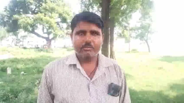 स्थगन आदेश के बावजूद दबंगो के द्वारा जमीन पर किया जा रहा है कब्जा रोकने पर जान से मार डालने की दी जा रही धमकी